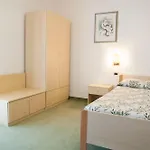 Garni Mariolina Bed & Breakfast