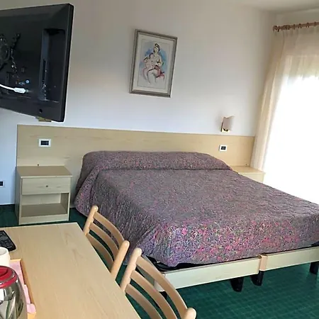 Garni Mariolina Bed and Breakfast